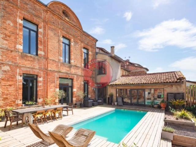 Maison 10 pièces 293 m²