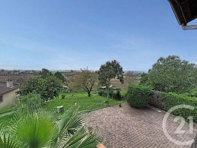 Maison 10 pièces 290 m²