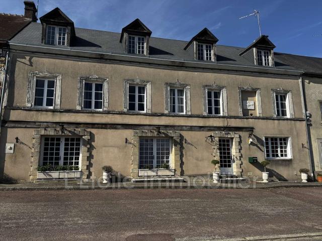 Maison 10 pièces 290 m²