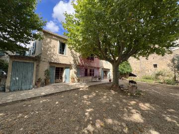 Maison 10 pièces 290 m²