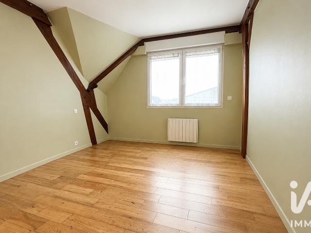 Maison 10 pièces, 295 m² à louer à Rantigny 60290
