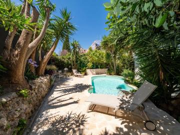 Maison 10 pièces 295 m²