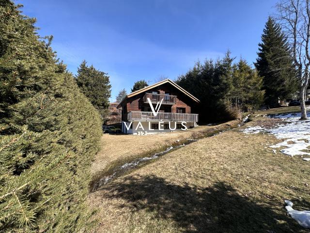 Maison 10 pièces 295 m²