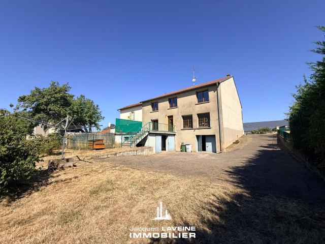 Maison 10 pièces 298 m²