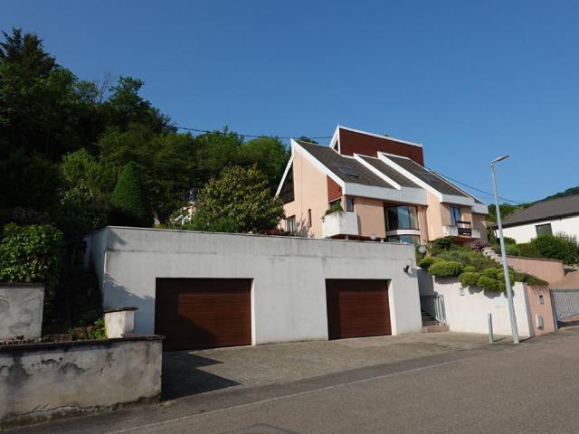 Maison 10 pièces 299 m²