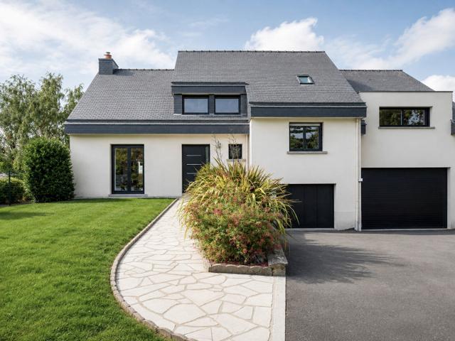 Maison 7 pièces 209 m²