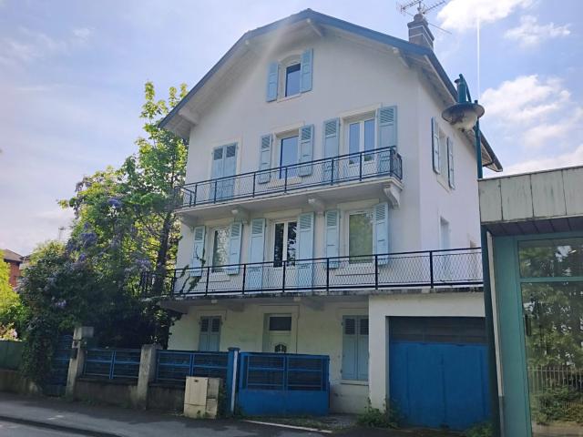 Maison 10 pièces 203 m²