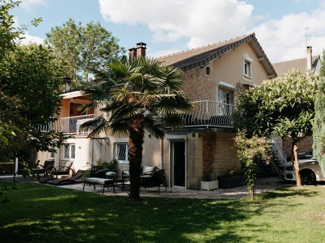 Maison 10 pièces 200 m²