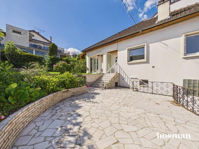 Maison 10 pièces 200 m²