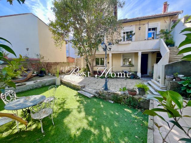 Maison 10 pièces 200 m²