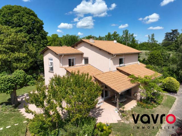 Maison 7 pièces 200 m²
