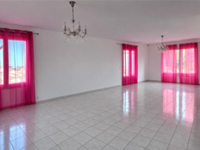 Maison 10 pièces 200 m²