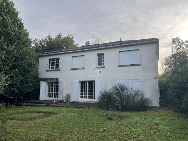 Maison 10 pièces 200 m²