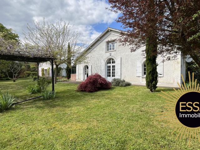 Maison 10 pièces 200 m²