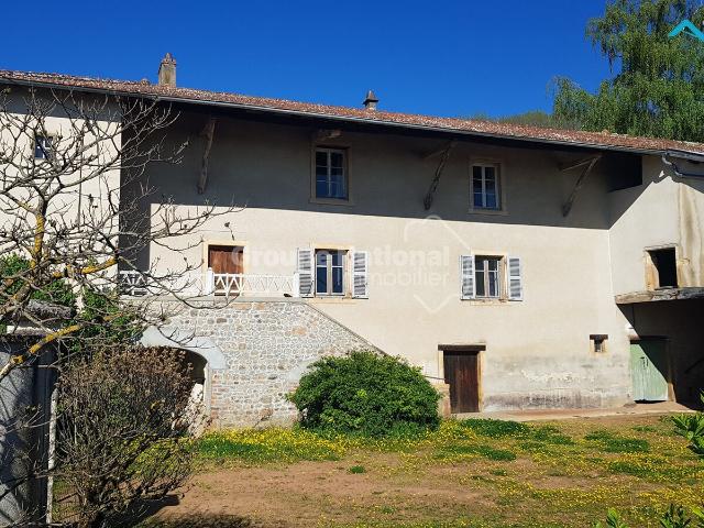 Maison 10 pièces 200 m²