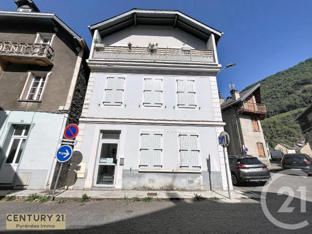 Maison 10 pièces 201 m²