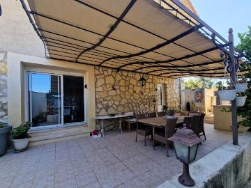 Maison 10 pièces 202 m²