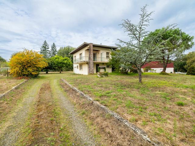 Maison 9 pièces 202 m²