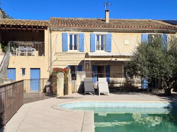 Maison 10 pièces 202 m²