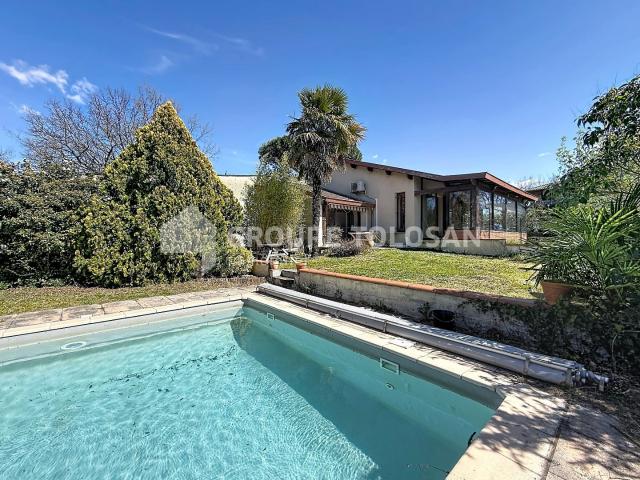 Maison 10 pièces 202 m²