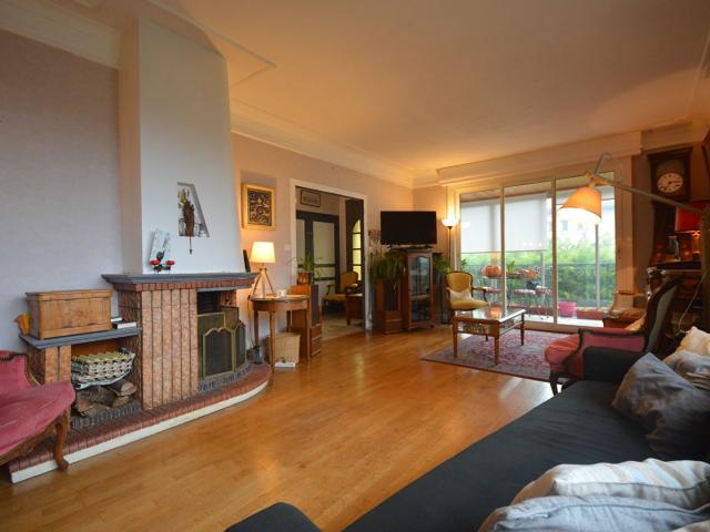 Maison 10 pièces 204 m²