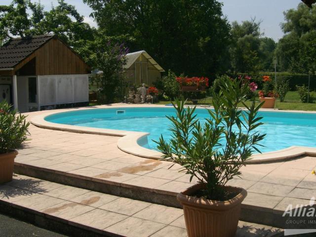 Maison 10 pièces 205 m²