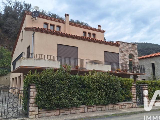 Maison 10 pièces 205 m²