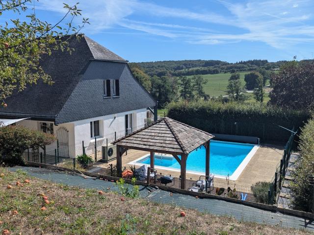 Maison 10 pièces 205 m²
