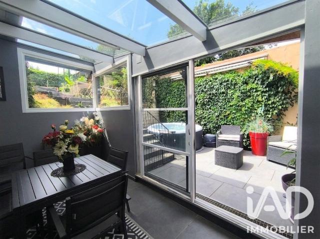 Maison 10 pièces 205 m²