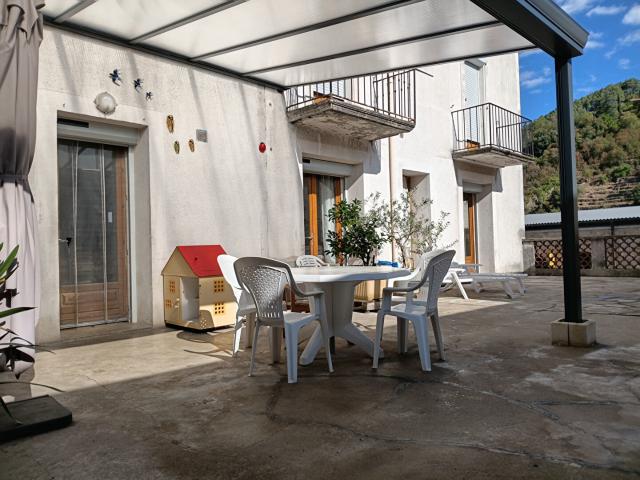 Maison 10 pièces 209 m²