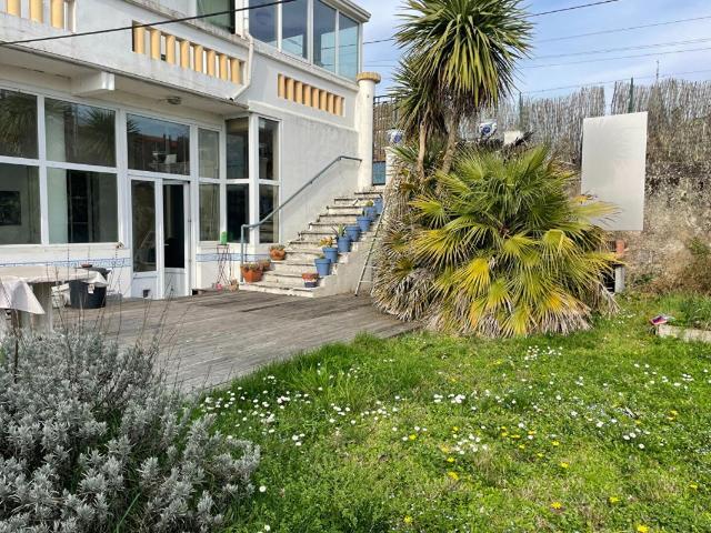Maison 10 pièces 213 m²