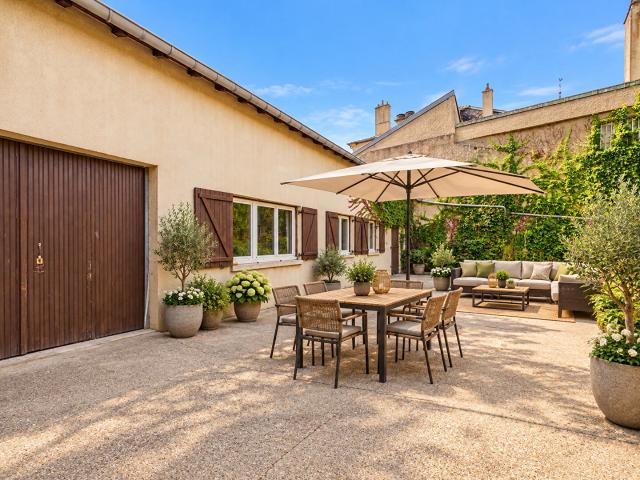 Maison 10 pièces 213 m²