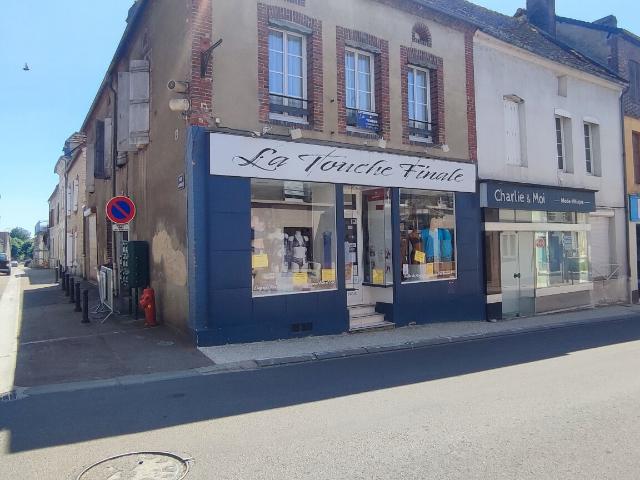 Maison 10 pièces 210 m²