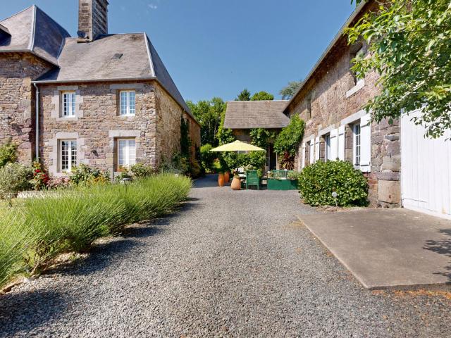 Maison 10 pièces 210 m²