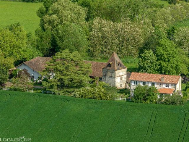 Maison 10 pièces 210 m²