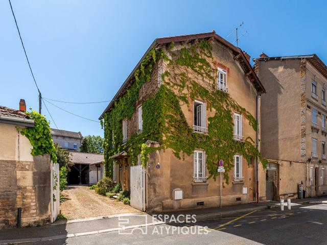 Maison 10 pièces 210 m²
