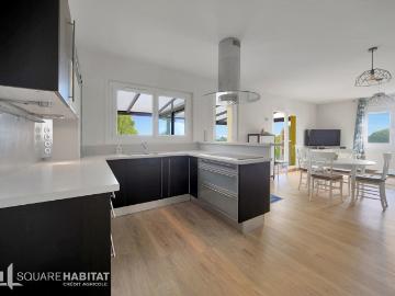 Maison 10 pièces 217 m²