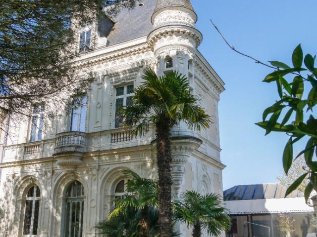 Maison 10 pièces 223 m²
