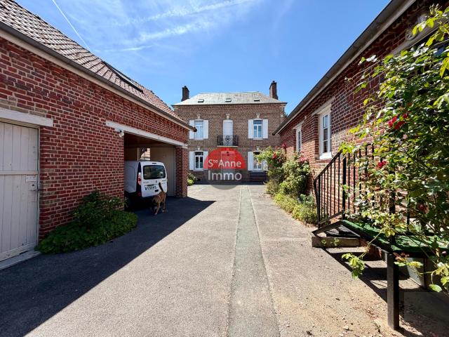 Maison 10 pièces 220 m²