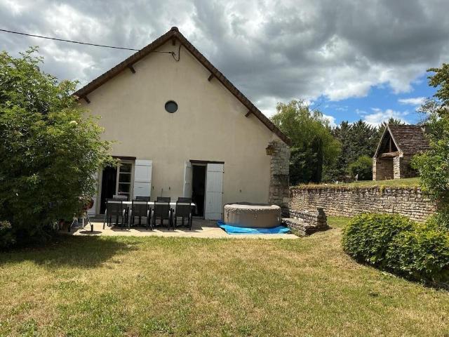 Maison 10 pièces 220 m²