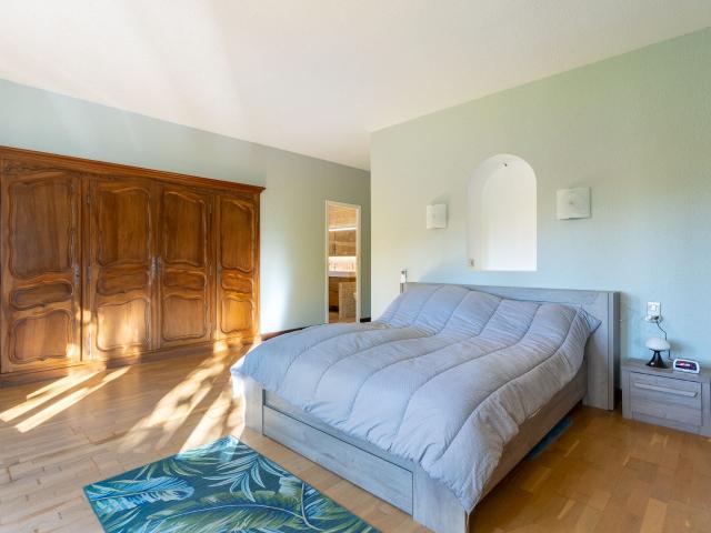 Maison 10 pièces 220 m²