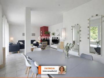 Maison 10 pièces 220 m²