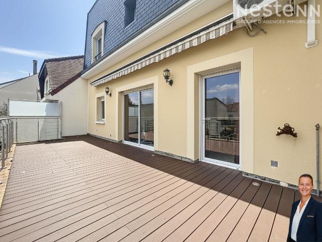 Maison 10 pièces 221 m²