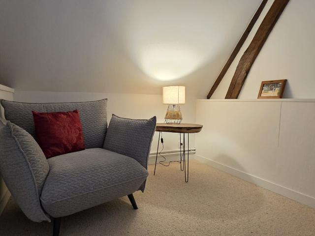 Maison 10 pièces, 222 m² à louer à Berthecourt 60370