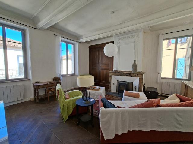 Maison 10 pièces 222 m²