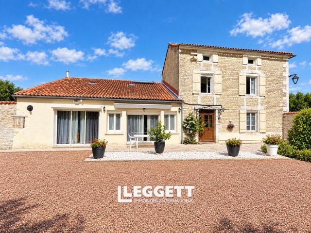 Maison 10 pièces 227 m²