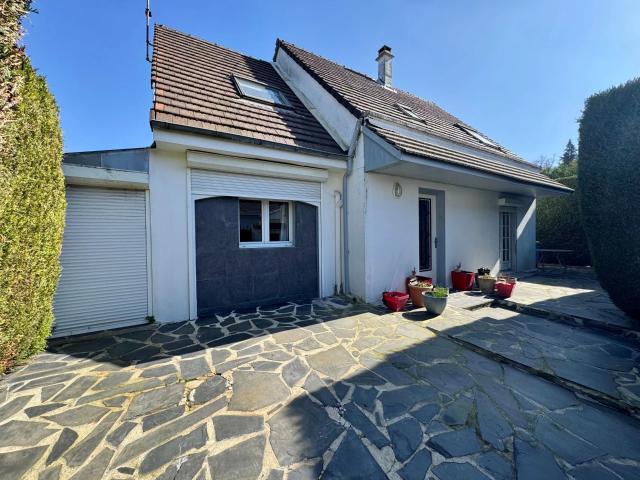 Maison 10 pièces 224 m²