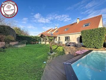Maison 10 pièces 225 m²