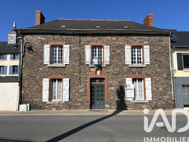 Maison 7 pièces 225 m²