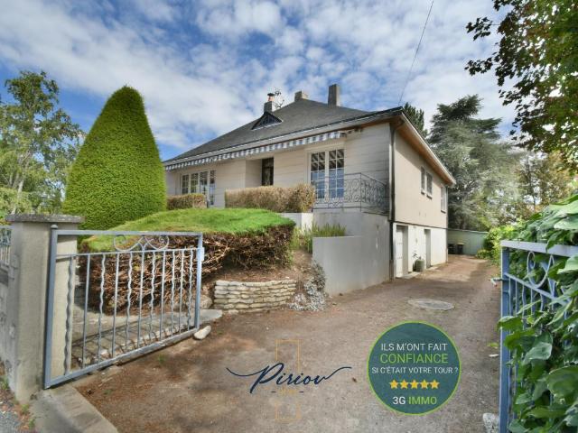 Maison 10 pièces 228 m²